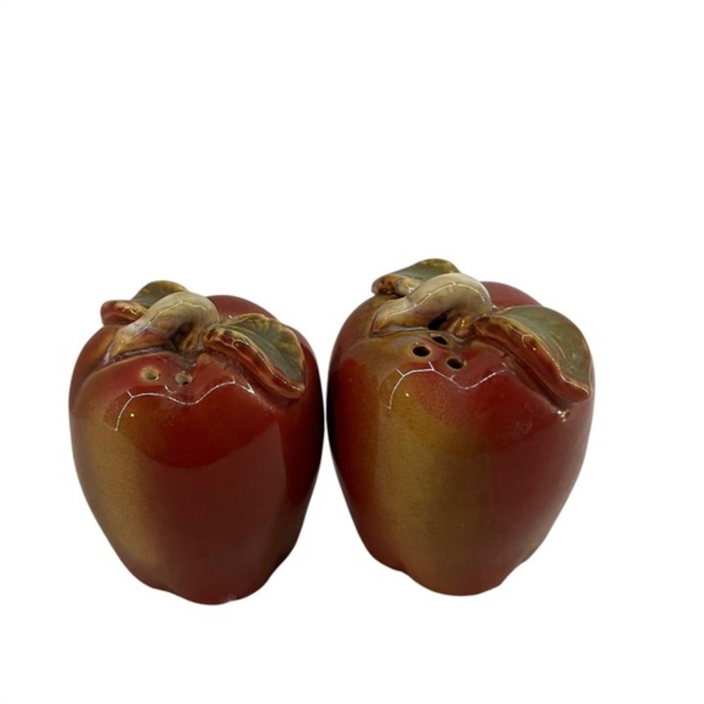 Unbranded Apple Salt Pepper Shakers Red Gold‎ Ceramic Fruit Farmhouse Excellent
